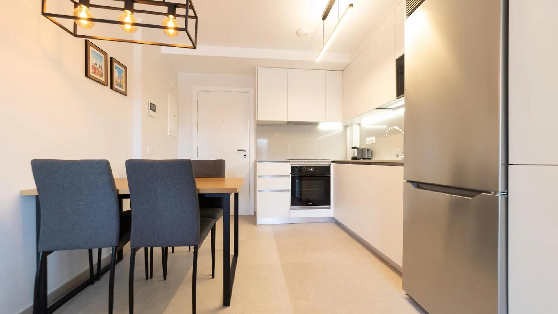 Venegas Urban Suites By Bevacacional Las Palmas de Gran Canaria 0*,  İspanya